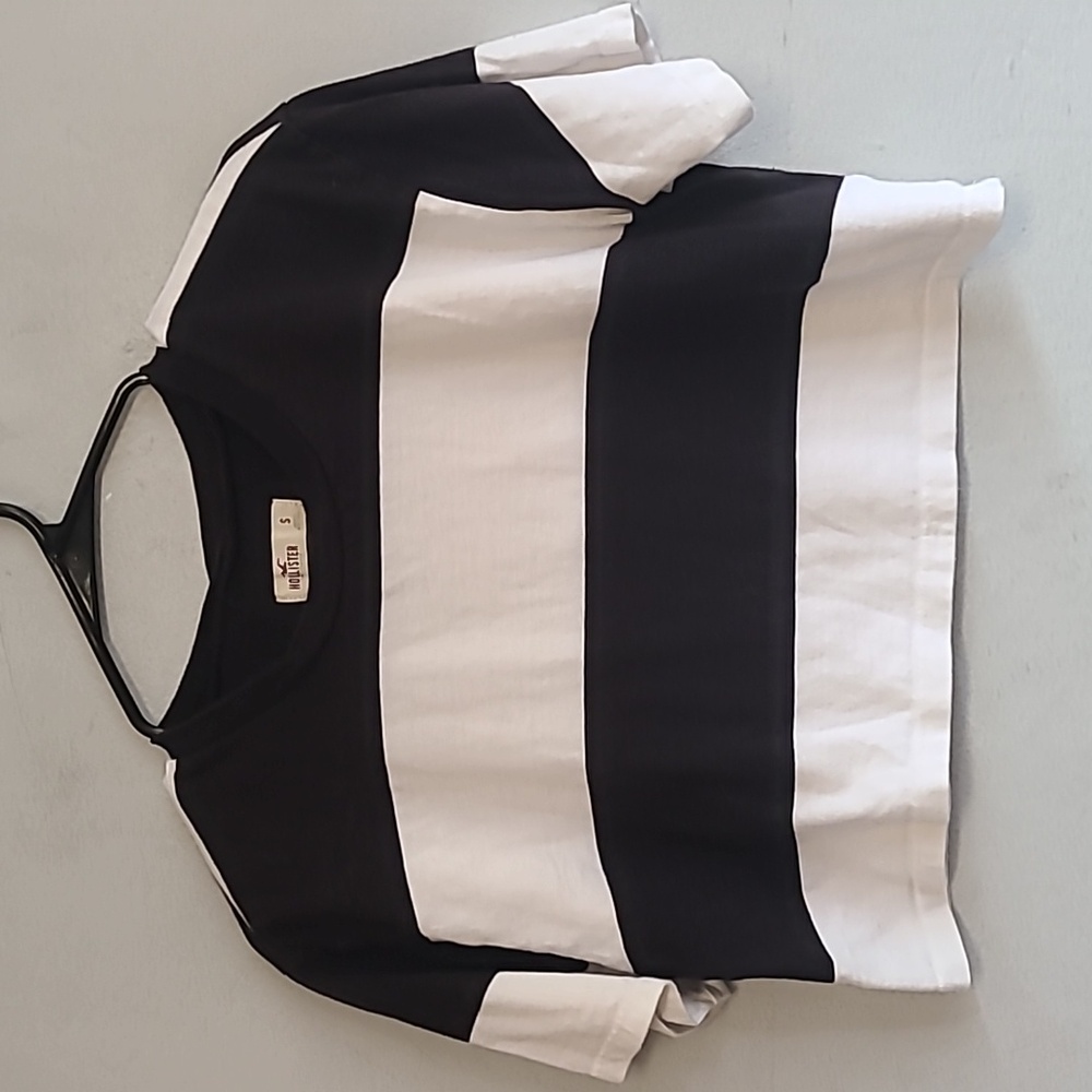 Women's small Hollister cropped tee t-shirt black white wide stripes 100% cotton